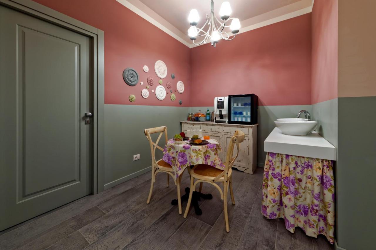 White Ribbon Hotel Милано Екстериор снимка